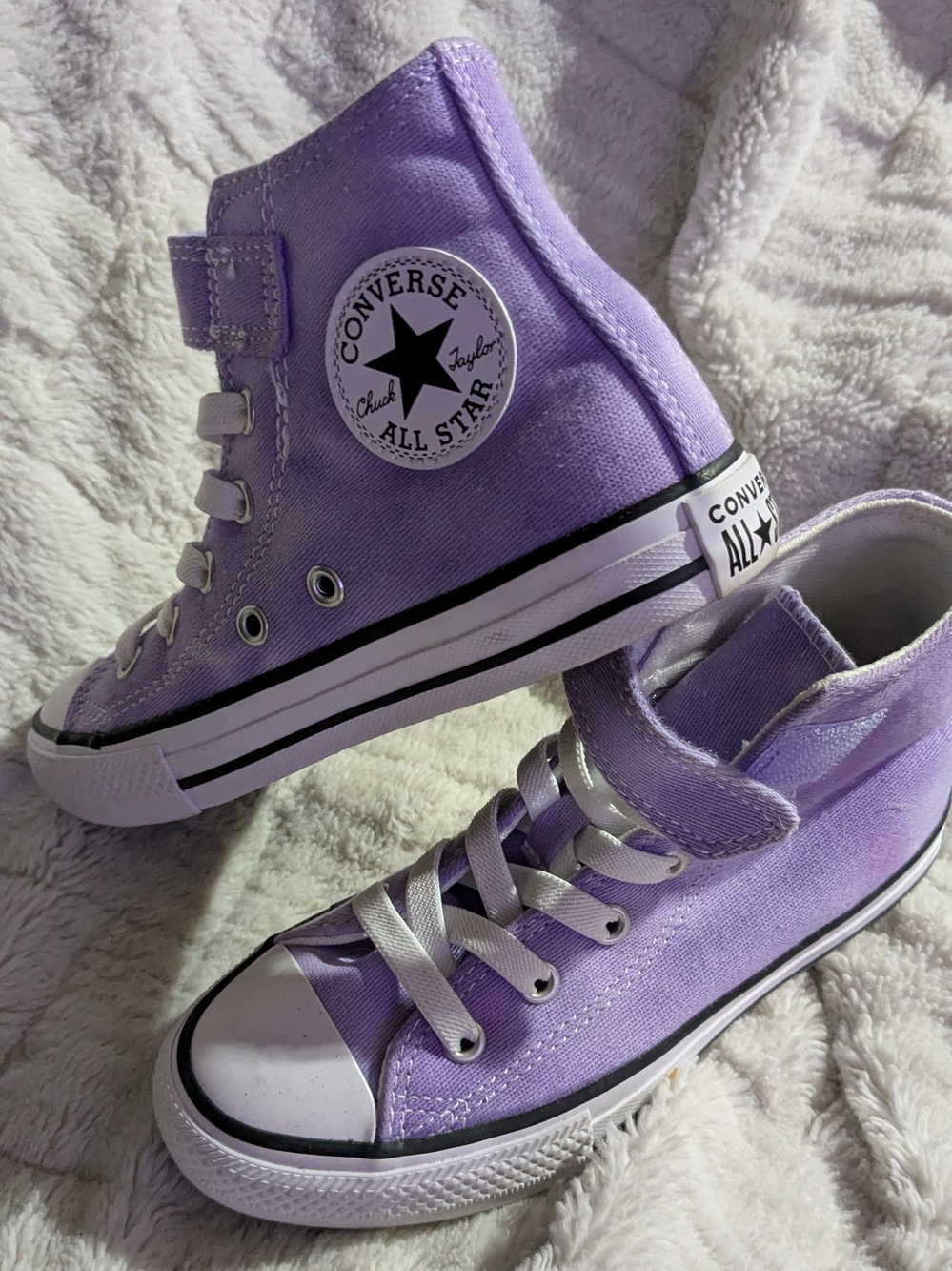 Converse girls Size 13 Lilac High Top Sneakers